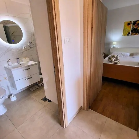 Anka Apartment